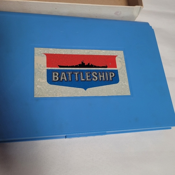 Milton Bradley Original 1st Edition 1967 Battleship Game Complete - Picture 4 of 13